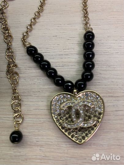 Колье и чокер Chanel