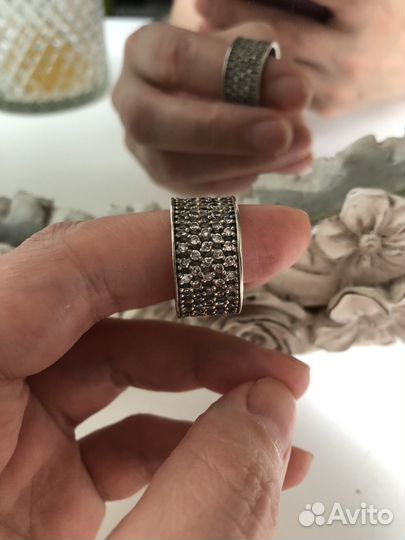 Серебряное кольцо женское