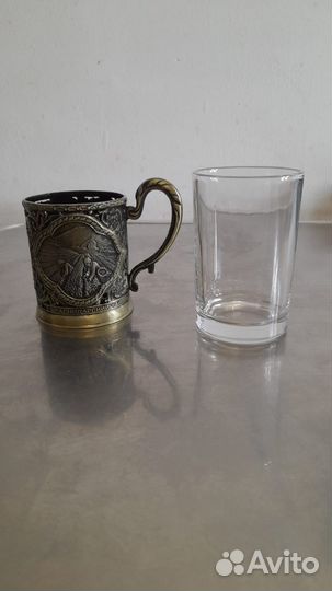 Стаканы с подстаканником