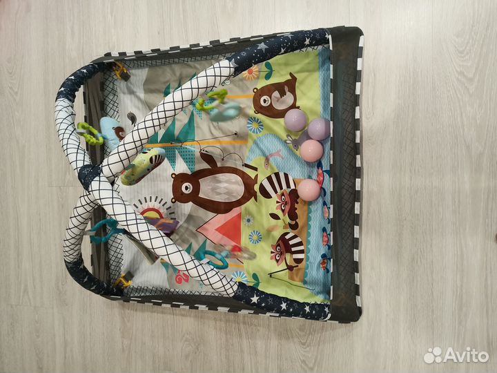 Развивающий коврик для новорожденных