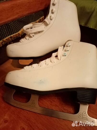 Коньки фигурные