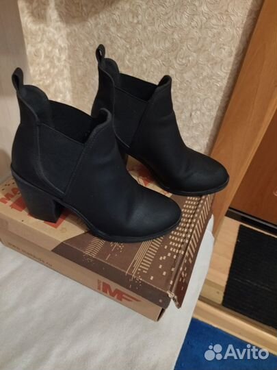 Обувь женская 36 размер