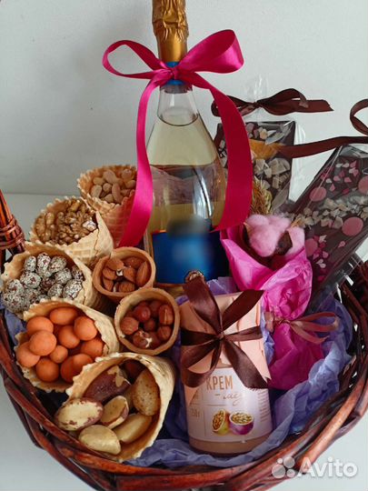 Подарочная корзина большая