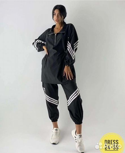 Спортивный костюм