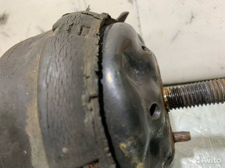 Подушка крепления двигателя Chevrolet TrailBlazer