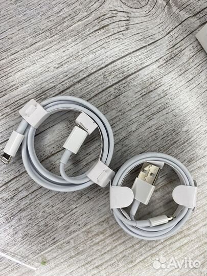 Аксессуары для iPhone