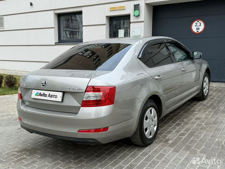 Skoda Octavia 1.6 AT, 2015, 137 000 км