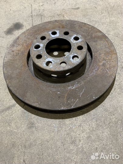 Диск тормозной передний Audi A6 A4