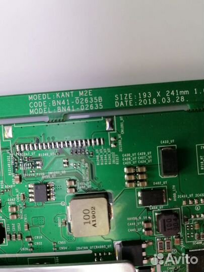 Телевизор на запчасти samsung UE49NU7100