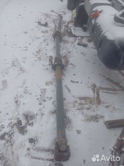 Карданный вал мерседес 1524