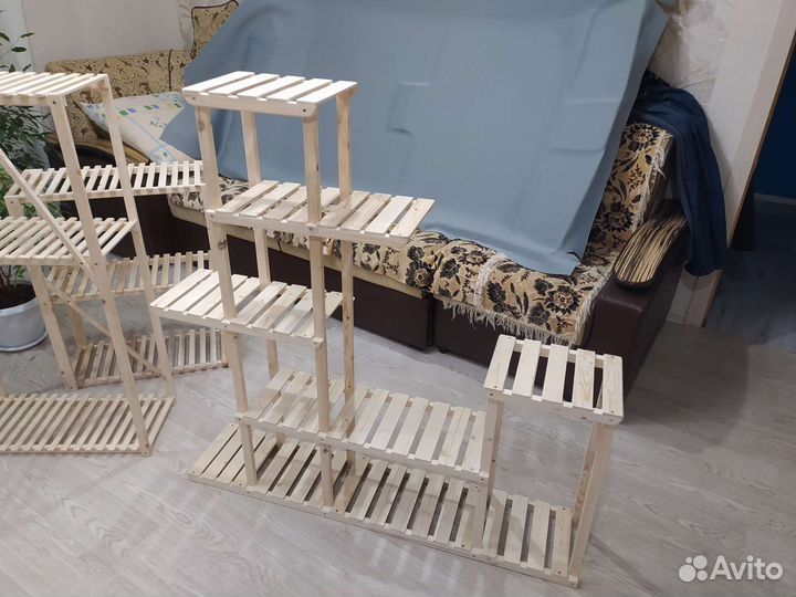 Подставка для цветов, стеллаж, полка, стойка