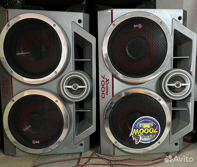Акустические колонки большие