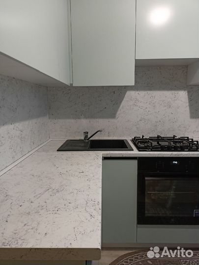 Современные стильные кухня под заказ