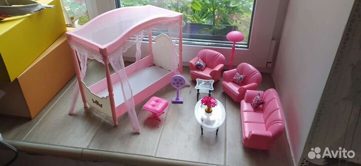 Мебель для кукол, Домик кукольный