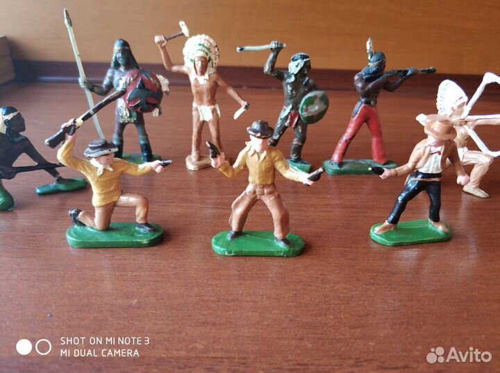 Фигурки пнр, Франция