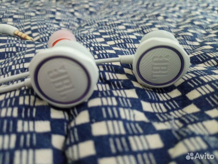 Игровые наушники JBL Quantum 50, белый