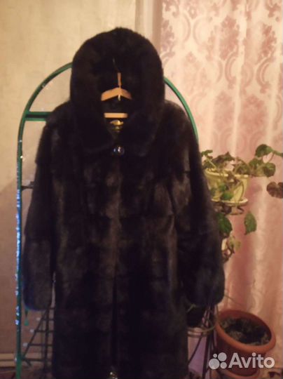 Шуба норковая с капюшоном 46 48