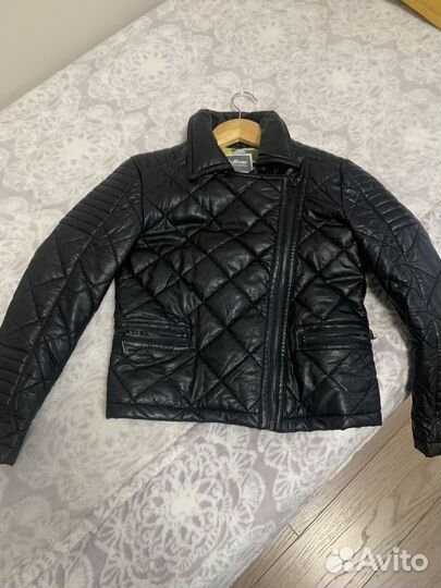 Курточка на девочку