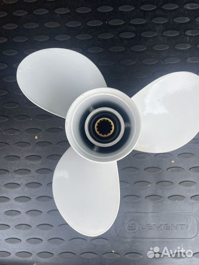 Винт для лодочного сотора Ямахи 40-60