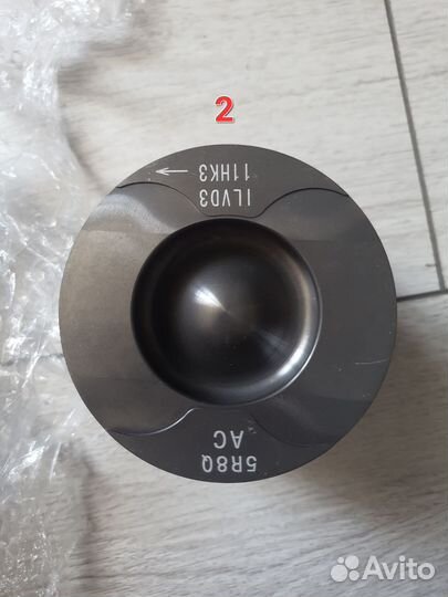 Комплект поршней с кольцами и пальцами