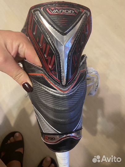 Хоккейные коньки бауэр Х700