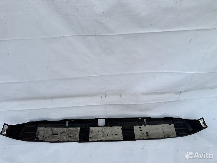 Toyota Land Cruiser 100 усилитель заднего бампера