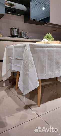 Скатерть новая