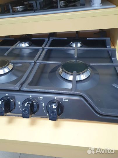 Варочная газовая поверхность Гефест черная