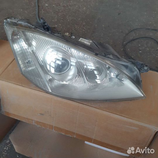 Передние фары Mercedes S- класс W221