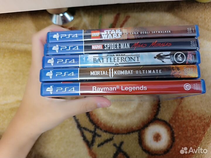 Sony playstation 4 PS4 slim 1tb