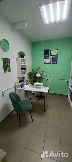 Мастер маникюра