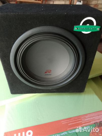 Сабвуфер alpine r 12
