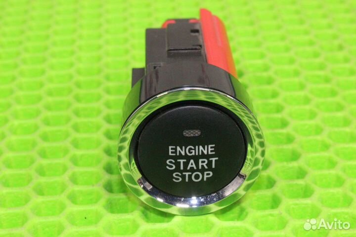 Кнопка системы старт-стоп двс Toyota