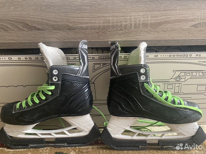 Коньки хоккейный bauer