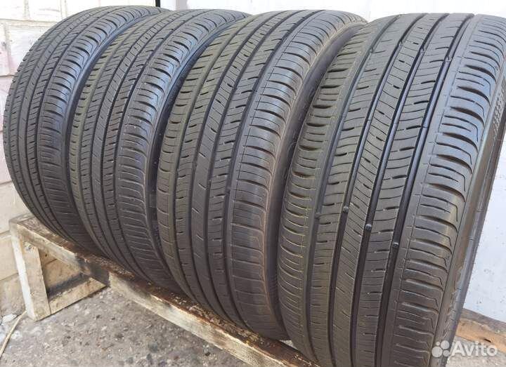 Kumho Solus TA31 215/50 R17 95V