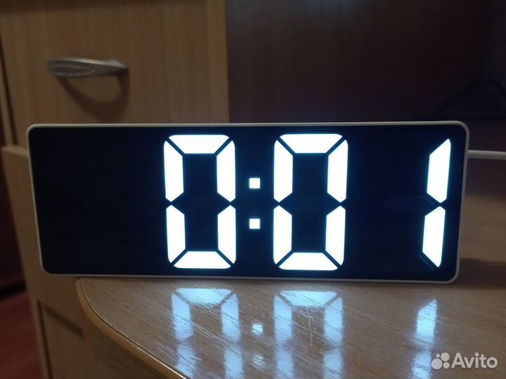 Часы электронные
