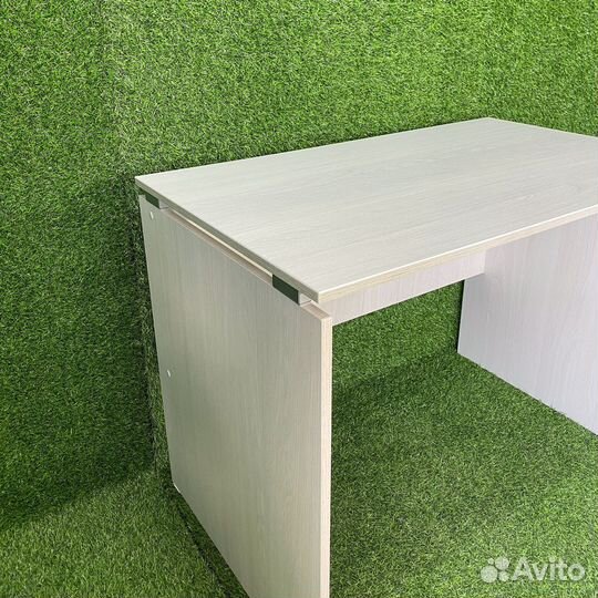 Стол air