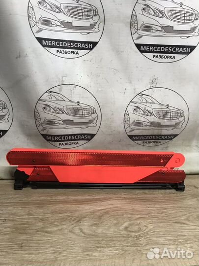 Знак аварийной остановки Mercedes W204 C 2007-2014