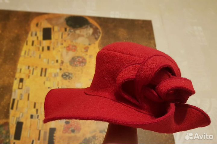 Шляпа тёплая красная мягкая 100-процентная шерсть