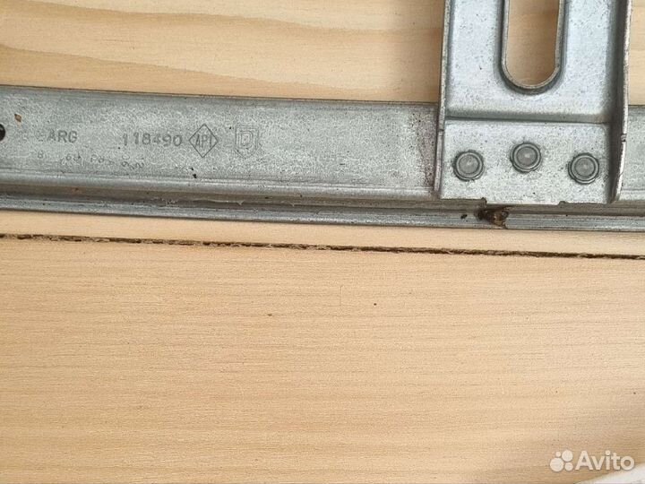 Стеклоподъемники на Renault logan