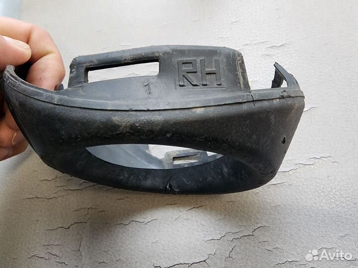 Накладка противотуманной фары Ford