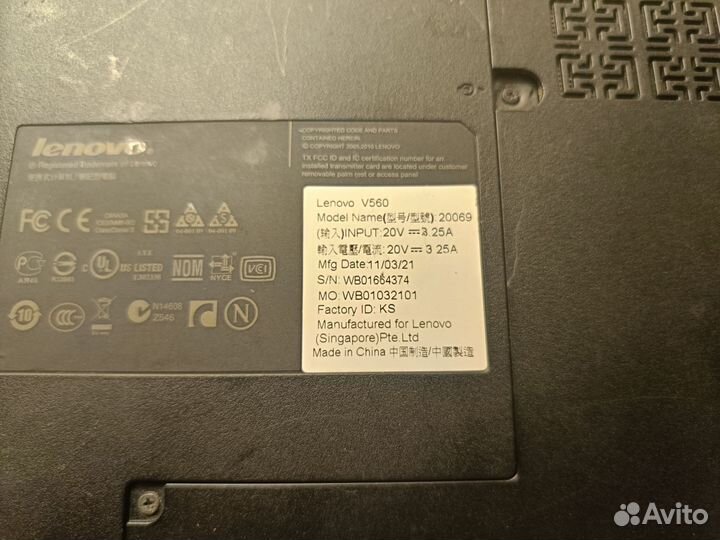 Ноутбук lenovo v560