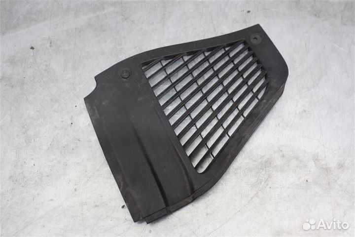 Решетка стеклооч. (планка под лобовое стекло) Por