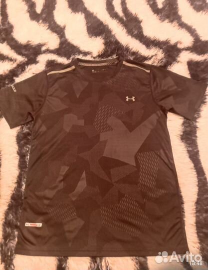 Футболка under armour (оригинал)