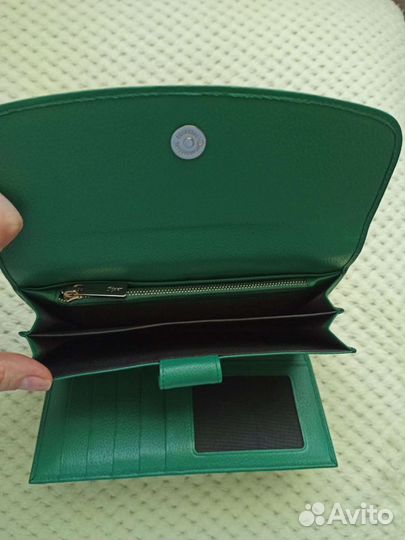 Кошелек из крокодиловой кожи