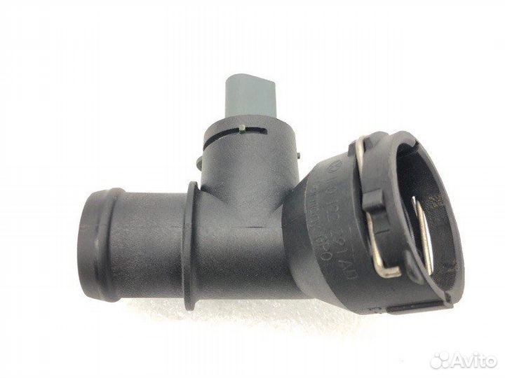 Фланец системы охлаждения Volkswagen Jetta 1K2 BXE