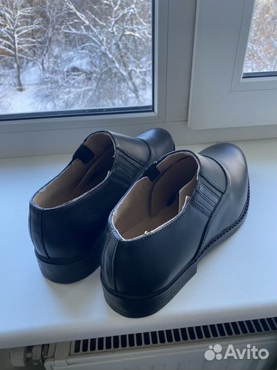 Туфли мужские 42 размер новые