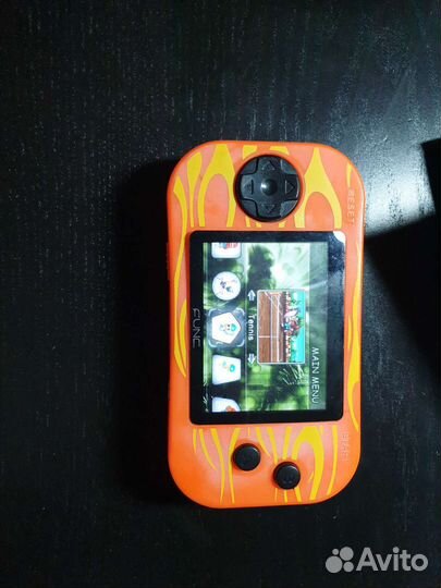 Портативная игровая приставка