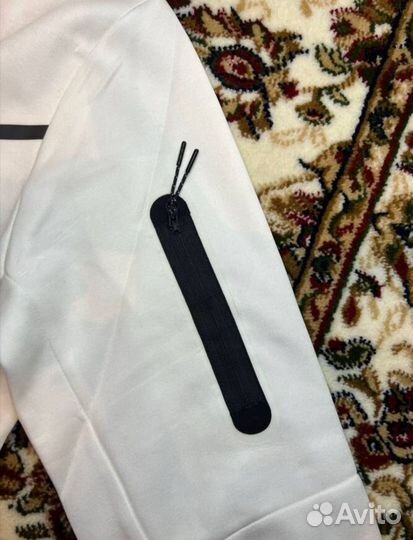 Кофта nike tech fleece