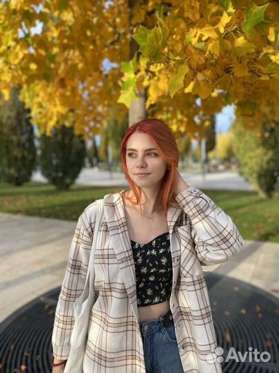 Продавец, помощник